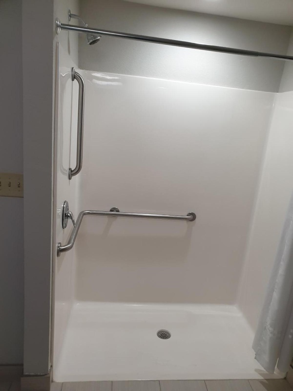 Microtel Inn & Suites by Wyndham Augusta Riverwatch image 3